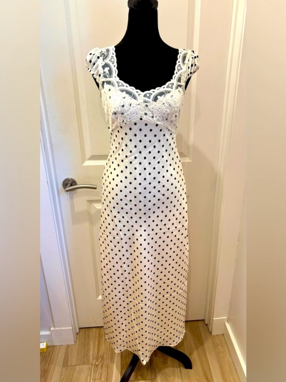 viral TikTok polkadot Marshalls dress Thirty thirty Elegant cream and black
